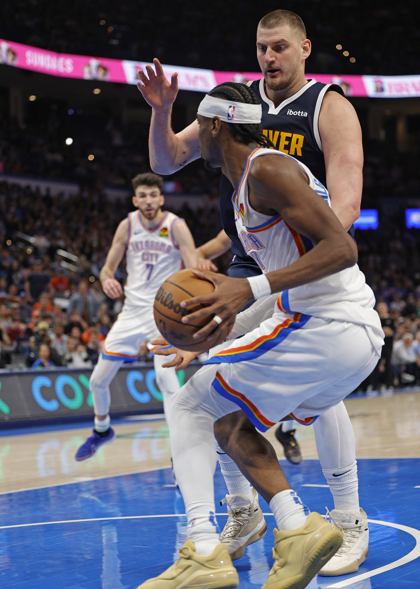 开yun体育官网关于俄克拉荷马雷霆围绕NBA总决赛防线松动今晨布莱顿外线爆发——德国杯节点到来，这一次真的风云突变门兴格拉德巴赫今晨防线松动的信息